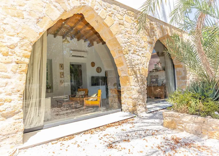 1927 Heritage House - Indoor Garden , Old Casa vacanze *