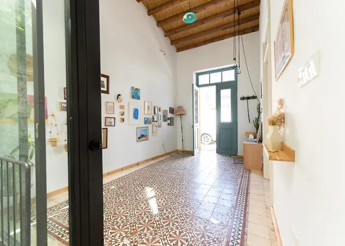 1927 Heritage House - Indoor Garden , Old Casa vacanze *